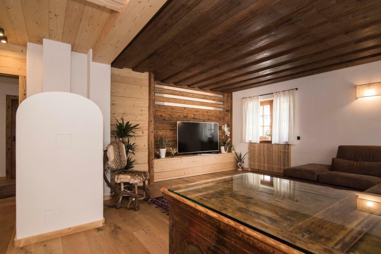 Ca'Milla B&B Nelle Dolomiti П'єве-ді-Кадоре Екстер'єр фото