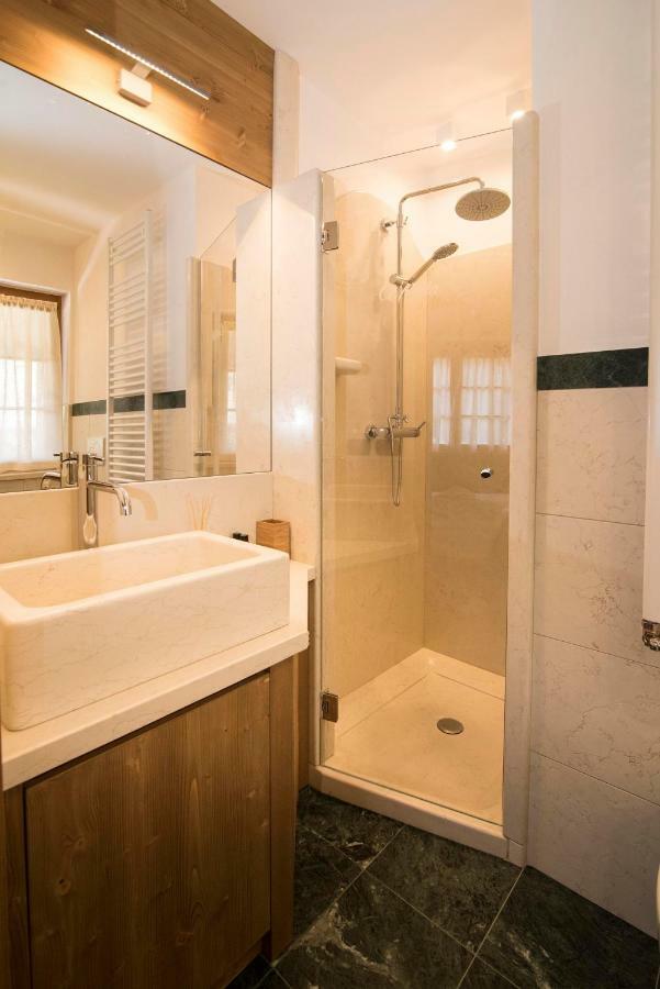 Ca'Milla B&B Nelle Dolomiti П'єве-ді-Кадоре Екстер'єр фото